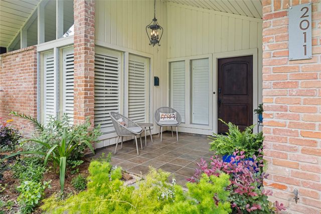 2011 River Falls Drive, Houston, TX 77339