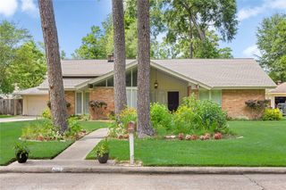 2011 River Falls Drive, Houston, TX 77339