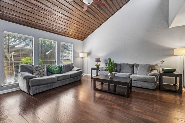 2312 La Vida Place, Plano, TX 75023