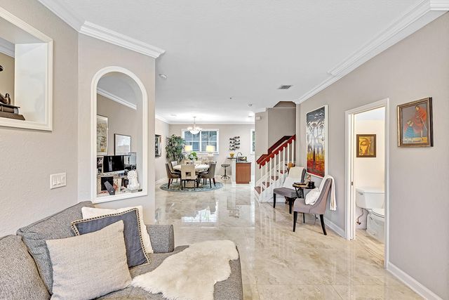 323 Bayfront Drive, Boynton Beach, FL 33435