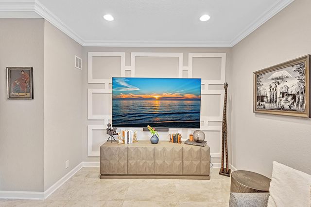 323 Bayfront Drive, Boynton Beach, FL 33435