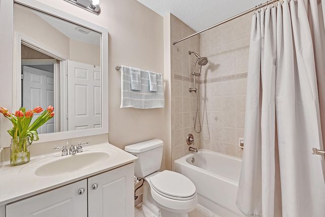 323 Bayfront Drive, Boynton Beach, FL 33435