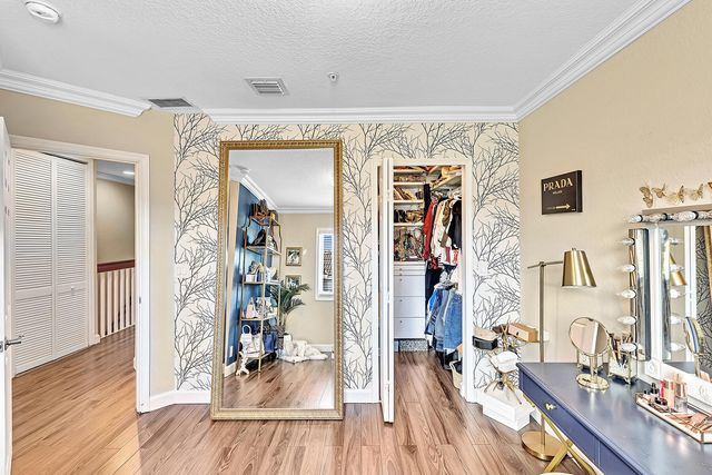 323 Bayfront Drive, Boynton Beach, FL 33435