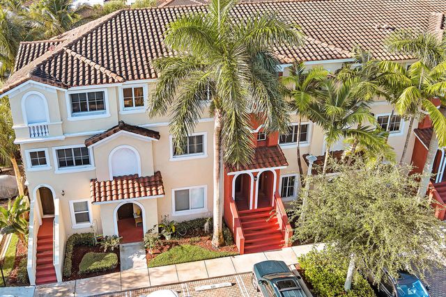 323 Bayfront Drive, Boynton Beach, FL 33435