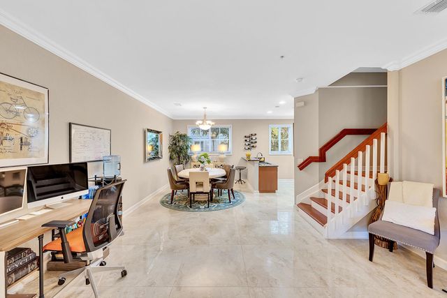 323 Bayfront Drive, Boynton Beach, FL 33435