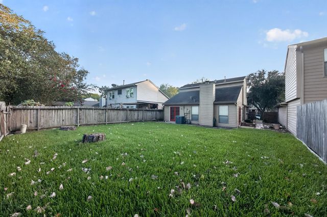 7760 High Village Drive, Houston, TX 77095