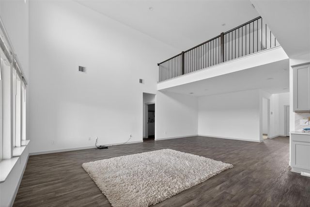 6823 Amber Cliff Lane, Richmond, TX 77469