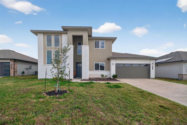 6823 Amber Cliff Lane, Richmond, TX 77469