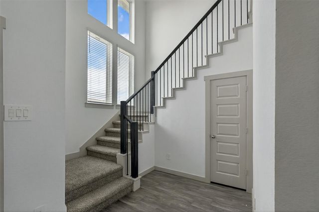 6823 Amber Cliff Lane, Richmond, TX 77469