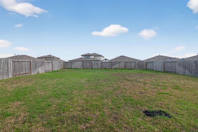 6823 Amber Cliff Lane, Richmond, TX 77469