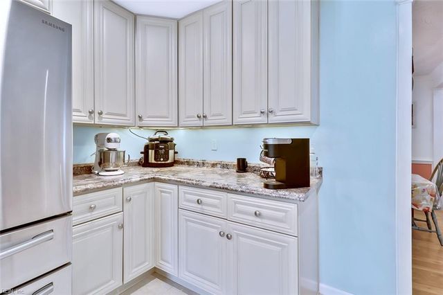 1014 Weeping Willow DR, Chesapeake, VA 23322