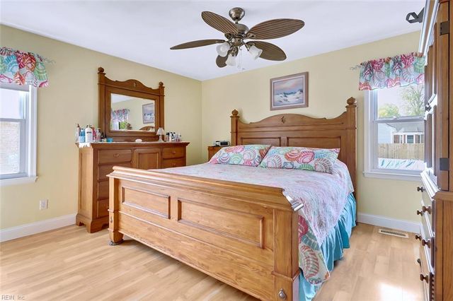 1014 Weeping Willow DR, Chesapeake, VA 23322