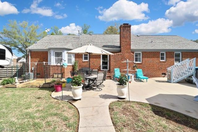 1014 Weeping Willow DR, Chesapeake, VA 23322