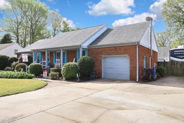 1014 Weeping Willow DR, Chesapeake, VA 23322