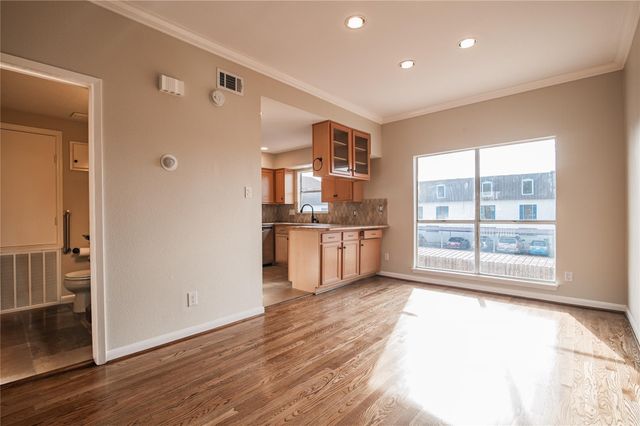 4749 Nasa Parkway 57, Pasadena, TX 77586