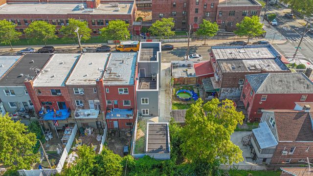 1011 E 221st Street, Bronx, NY 10469
