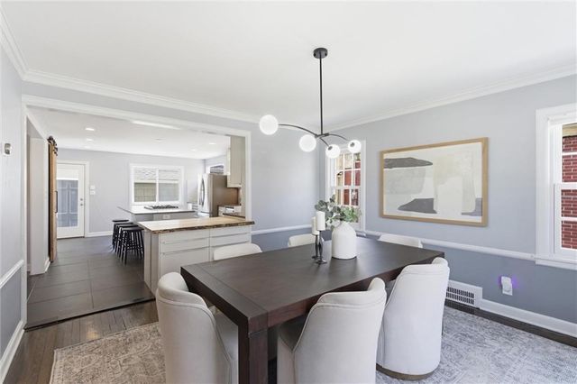 627 E 74TH Street, Kansas City, MO 64131