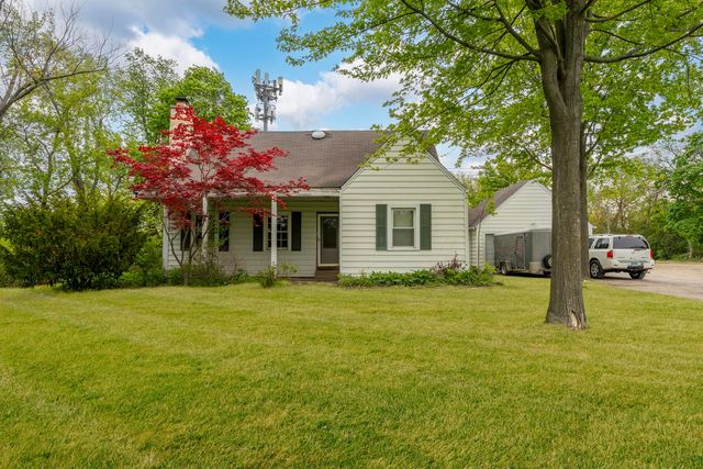 3613 N Old Buffalo Grove Road, Arlington Heights, IL 60004