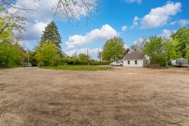 3613 N Old Buffalo Grove Road, Arlington Heights, IL 60004