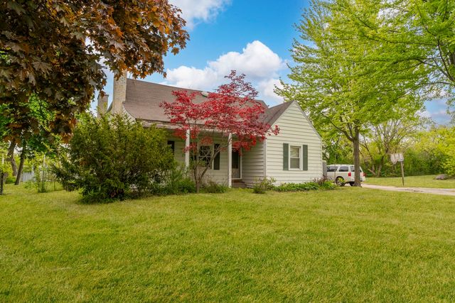 3613 N Old Buffalo Grove Road, Arlington Heights, IL 60004