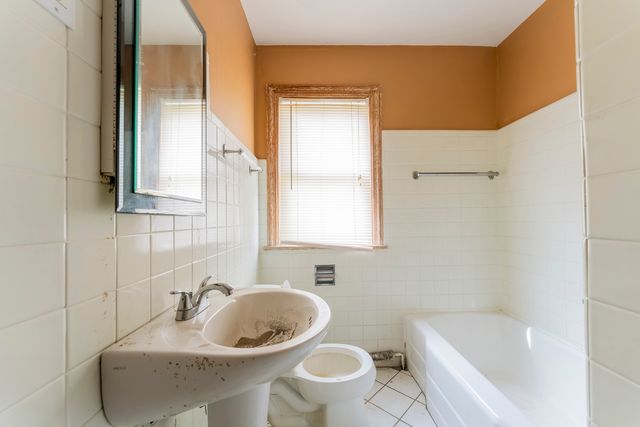 3613 N Old Buffalo Grove Road, Arlington Heights, IL 60004