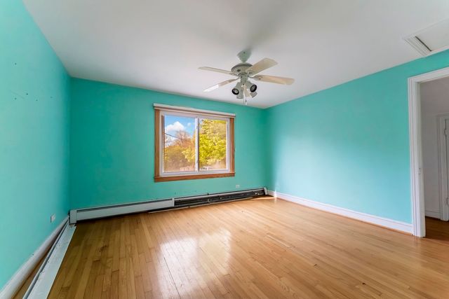 3613 N Old Buffalo Grove Road, Arlington Heights, IL 60004