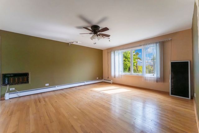 3613 N Old Buffalo Grove Road, Arlington Heights, IL 60004