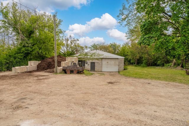 3613 N Old Buffalo Grove Road, Arlington Heights, IL 60004