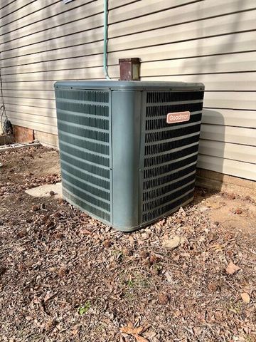 1532 E Seminole Street, Springfield, MO 65804