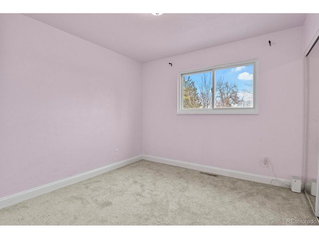 6906 S Spruce Dr, Centennial, CO 80112