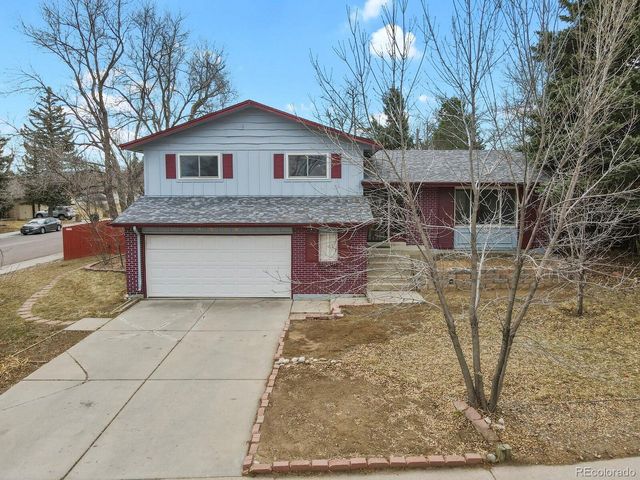 6906 S Spruce Dr, Centennial, CO 80112