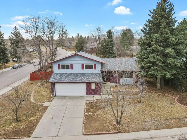 6906 S Spruce Dr, Centennial, CO 80112