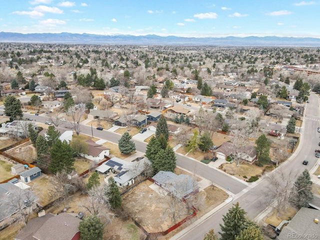 6906 S Spruce Dr, Centennial, CO 80112