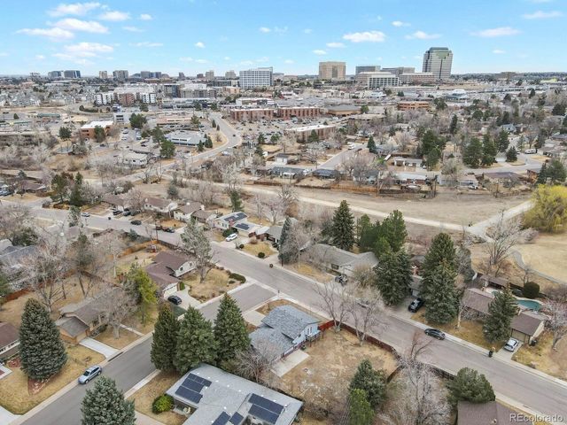 6906 S Spruce Dr, Centennial, CO 80112