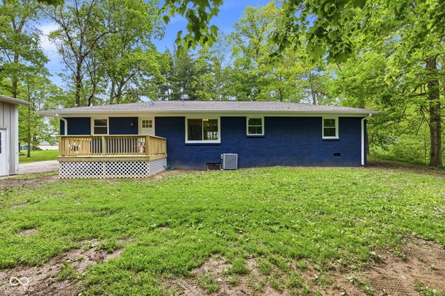 3862 W 400 S, New Palestine, IN 46163