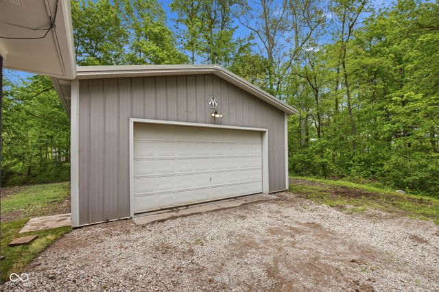 3862 W 400 S, New Palestine, IN 46163