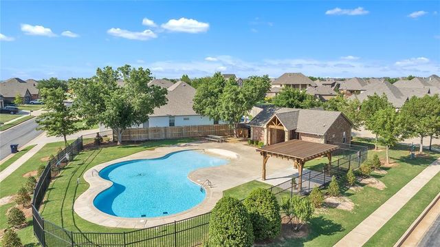3100 NW 163rd Court, Edmond, OK 73013
