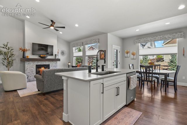 6369 Lochside View, Colorado Springs, CO 80927