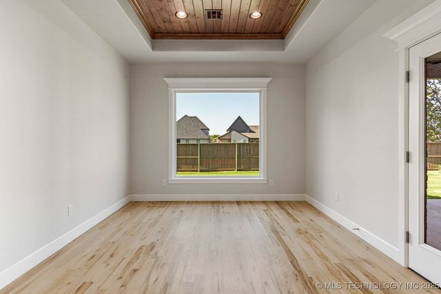 12662 S Irvington Avenue, Tulsa, OK 74008