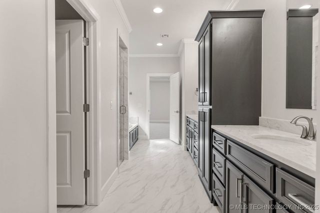 12662 S Irvington Avenue, Tulsa, OK 74008