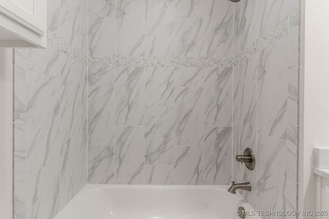 12662 S Irvington Avenue, Tulsa, OK 74008