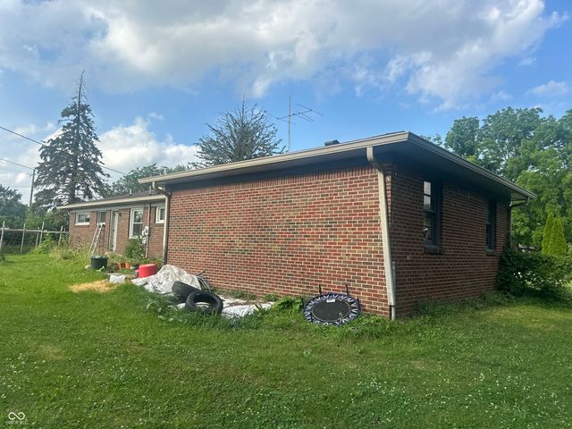 8022 Meadow Lane, Indianapolis, IN 46227