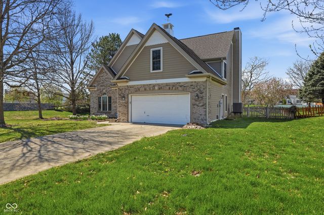 1036 Spanish Lake Drive, Avon, IN 46123