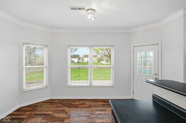 1036 Spanish Lake Drive, Avon, IN 46123