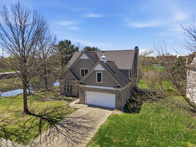 1036 Spanish Lake Drive, Avon, IN 46123