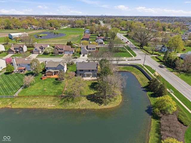 1036 Spanish Lake Drive, Avon, IN 46123