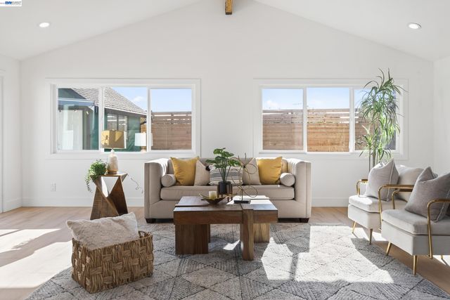36347 Colbert Pl, Newark, CA 94560
