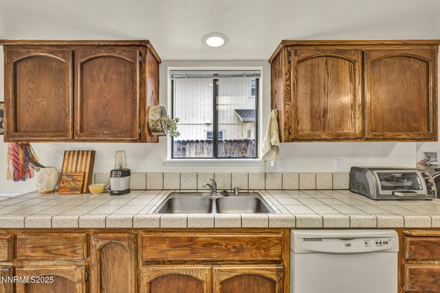 1476 Jessica Lane D, Gardnerville, NV 89410