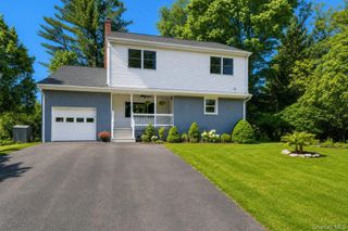 7 Rutledge Road, Valhalla, NY 10595
