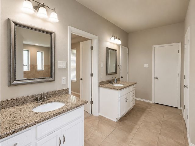 133 Springhill Drive, Hurst, TX 76054